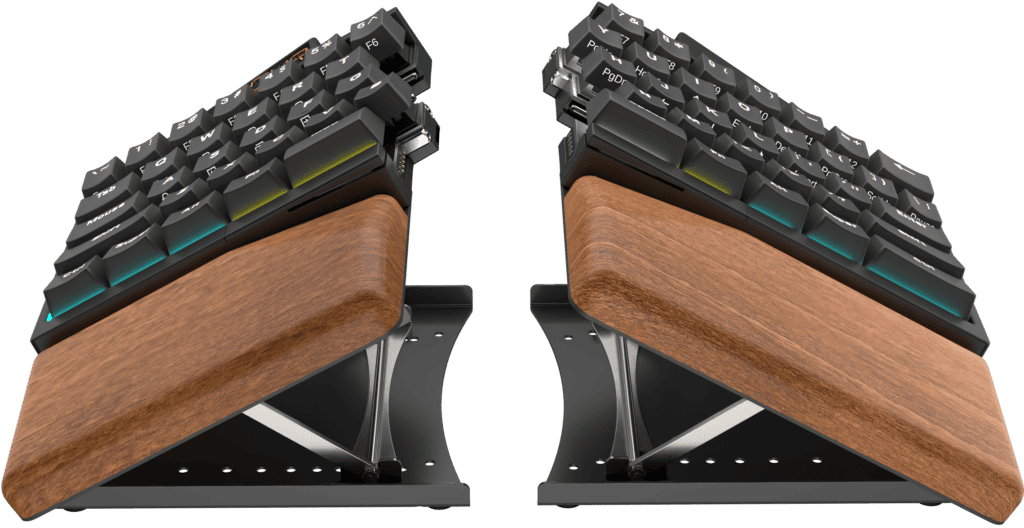 Ultimate Hacking Keyboard: Gimmick or serious productivity tool?